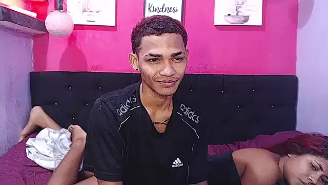 แชท XXX สดของ black_twinks