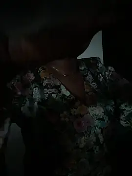 Millie246's Live XXX Chat