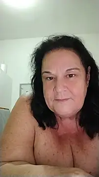 Yaya_Mineira – Live XXX-chat