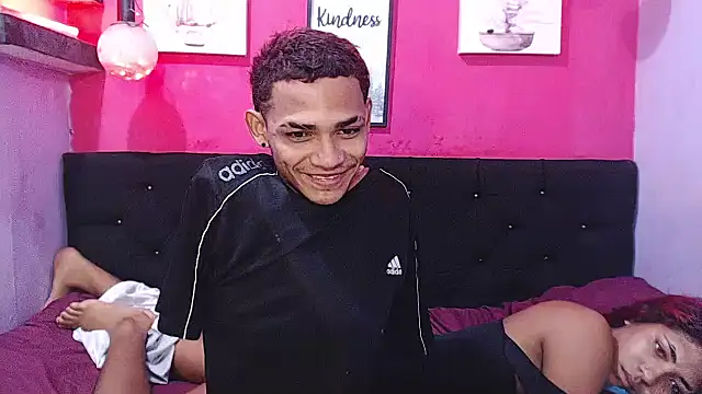 Онлайн чат XXX black_twinks