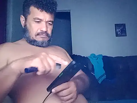 tarra122's Webcam Show