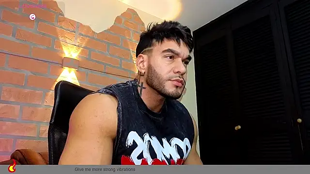 Živý XXX chat zac_levis_
