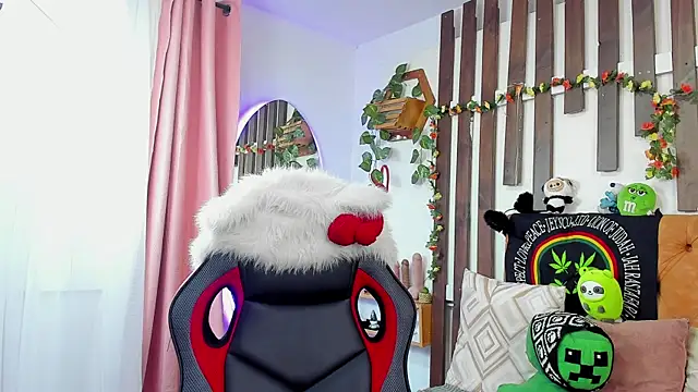 MeowMota_'s Live XXX Chat