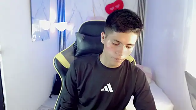 XXX chat uživo modela Ascii_one