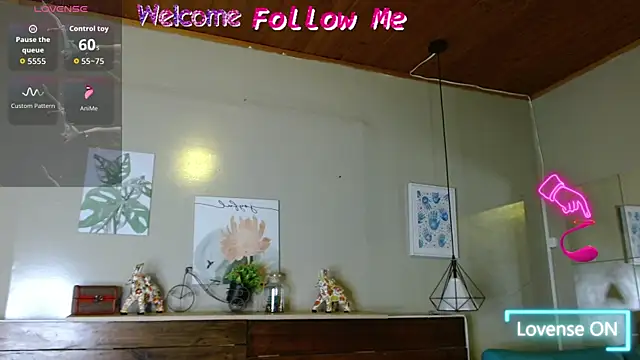 Dyla_n18 Chat XXX in diretta