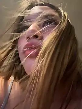 Chat XXX en directo de romyamo