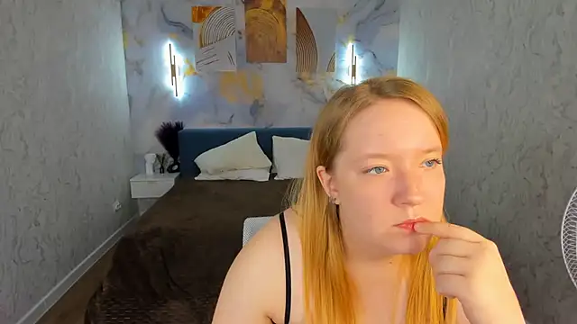 Sophia_Millery live XXX chat