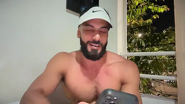 romeolovedark Chat XXX live