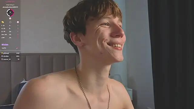 Chat XXX en directo de cuMte_boy
