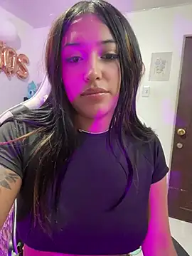 KatianPierce 现场XXX聊天