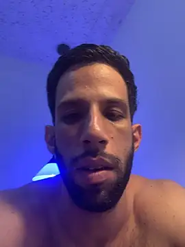 XXX chat uživo modela Karim_mansur