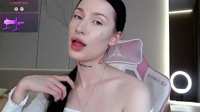 JenniferQueen11's Live XXX Chat