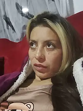 Tefannyy_ Adlı Modelin Canlı XXX Sohbeti