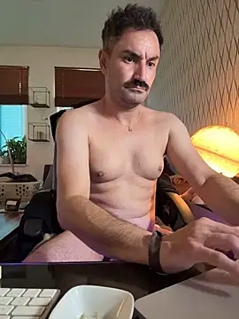 Chatroom XXX en direct de tomz0819