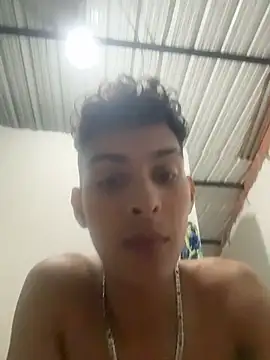 ValenSuarez25 Webcam Show