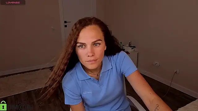 Nicea_Harrison Adlı Modelin Canlı XXX Sohbeti