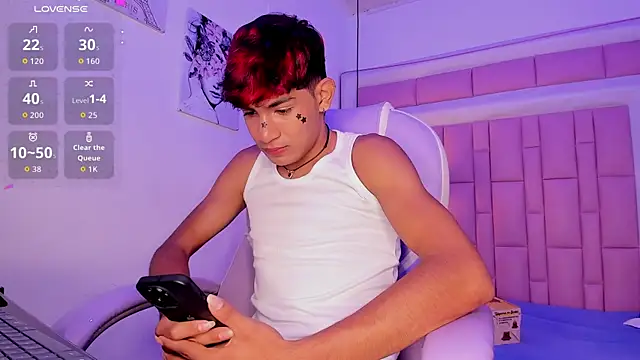 Chatroom XXX en direct de cherub_