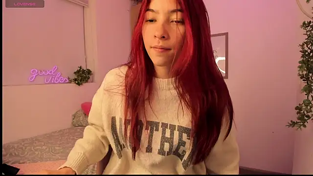 SarahLee__ live XXX chat