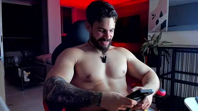 Valenthino_Salvatore live XXX chat