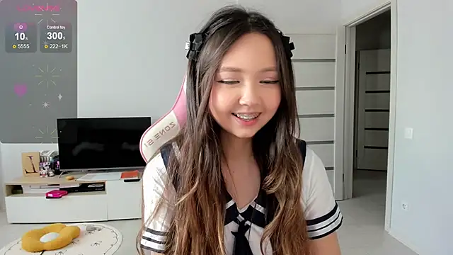 Fluffy_Rose 라이브 XXX 채팅