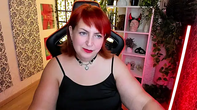 Joana_Woods: онлайн-секс-чат