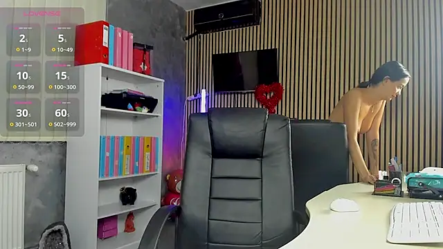 OfficeGirls' Live XXX Chat