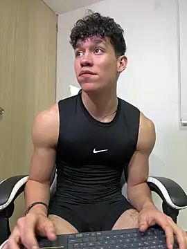 Luke_Muscle 라이브 XXX 채팅