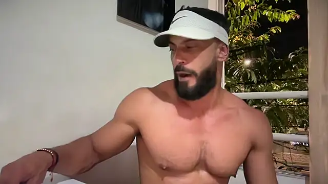 romeolovedark Adlı Modelin Canlı XXX Sohbeti