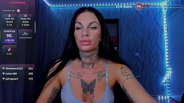 Chat +18 de angel_devil_forever ao vivo