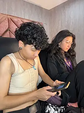 ian_mathias_ Chat XXX in diretta
