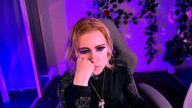Czat XXX na żywo – Kumiho_7777