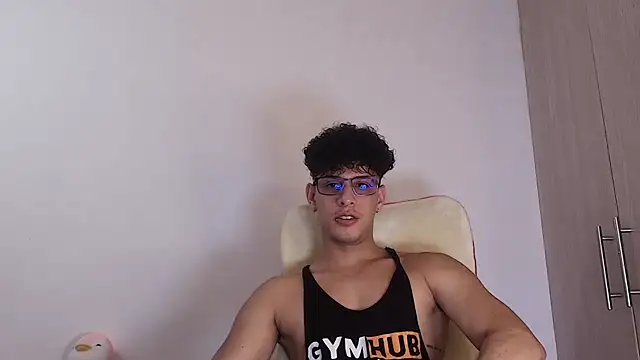 Roronoa__Zoron Live XXX chat
