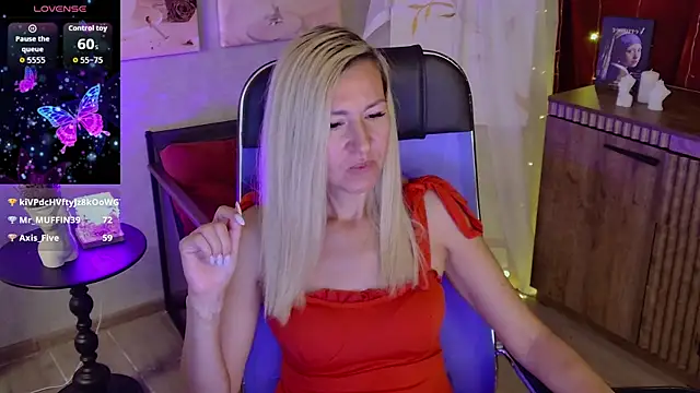 دردشة DonnaSmitth الجنسية المباشرة