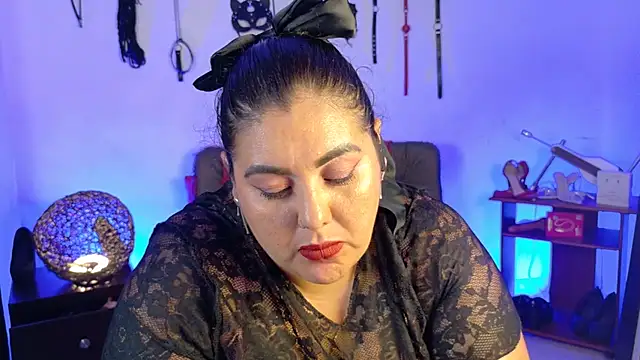 AndreaKinky's Live XXX Chat
