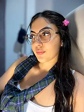 I_AM_SOPHIE_ Chat XXX in diretta