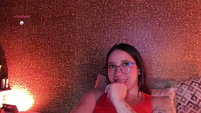 Apartment28 XXX чат на живо