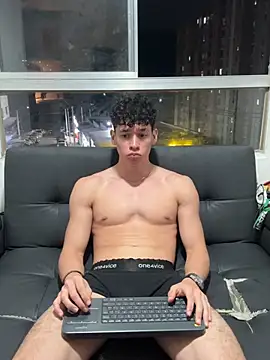 Živý XXX chat Luke_Muscle