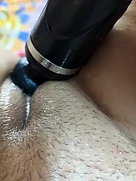 โชว์เว็บแคมของ Nour_sexy99