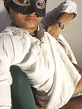 DIRTYSECRET_QUEEN_07: απευθείας συνομιλία ΧΧΧ