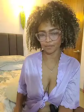 Chat +18 de BiiancaEstradaa ao vivo