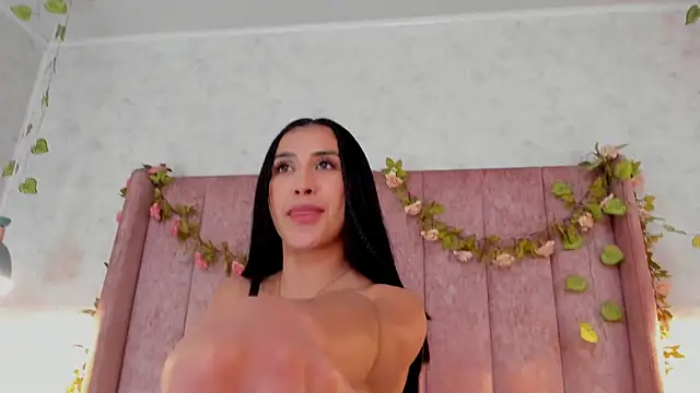 AnyaJay's Live XXX Chat
