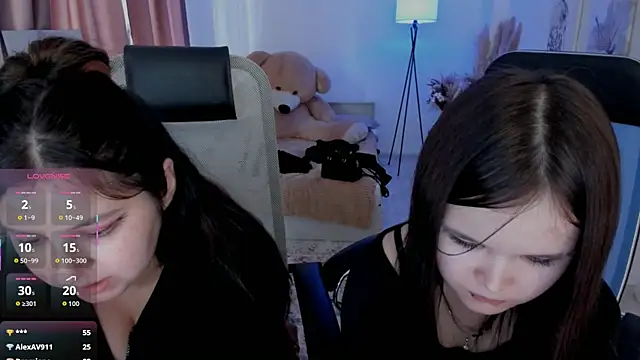 Chatroom XXX en direct de Elainebeness