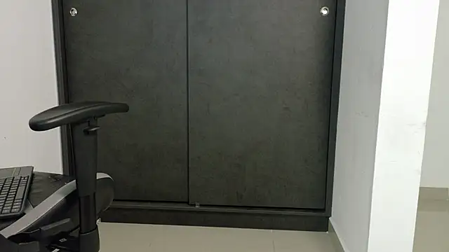 eren_jeager live XXX chat