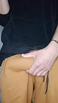 Thick_Cock élő XXX-chatje