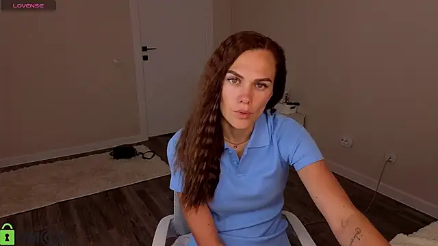 Nicea_Harrison Adlı Modelin Canlı XXX Sohbeti
