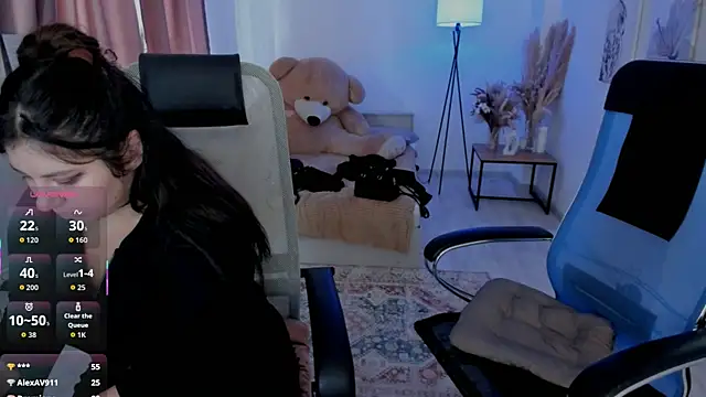 Elainebeness' Live XXX Chat