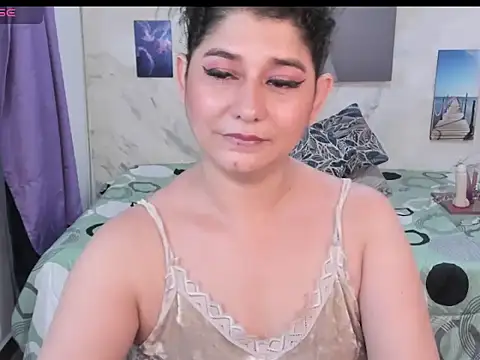 alinabozz1 – Live XXX-chat