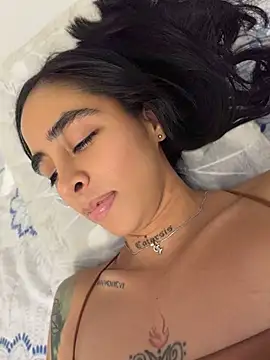 Chat +18 de sophierooy22 ao vivo