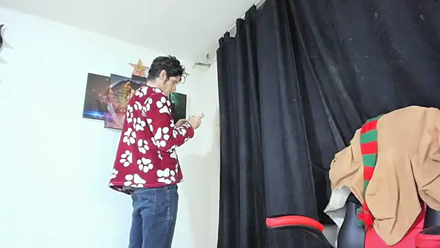Jeff_Walton@xh's Live XXX Chat