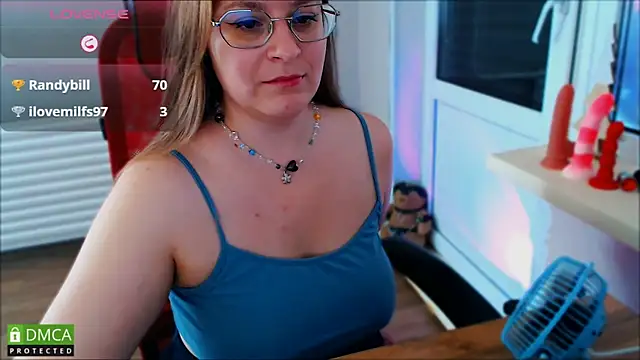 Elizabeth_Sunlight live XXX chat
